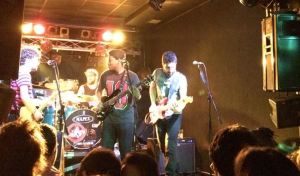 Tangerine Flavour siguen presentando Devil´s In Me