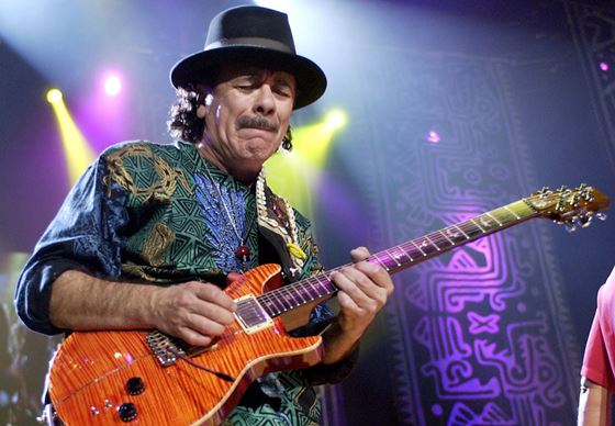 El guitarrista Carlos Santana.