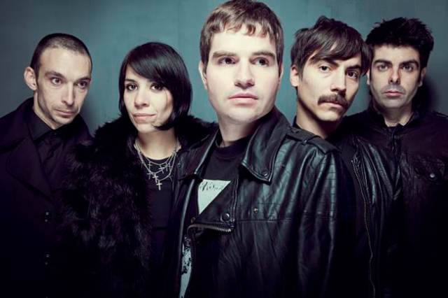 Dorian tocaran en el festival En Órbita de Granada.