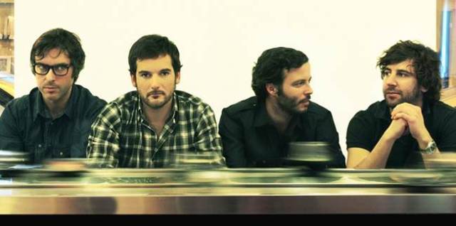 Full continua su gira despues de colgar el cartel de NO HAY BILLETES en Madrid.