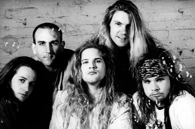 Mother Love Bone, fue el caldo de cultivo perfecto para que después se diera Pearl Jam.