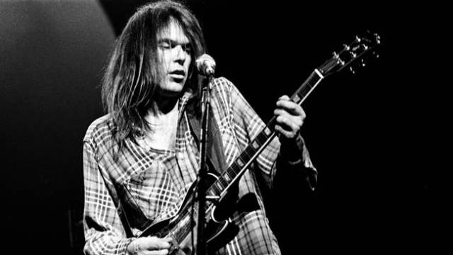 Neil Young actuara en Madrid y Barcelona.