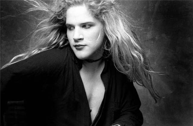 Andy Wood cantante de Mother Love Bone.