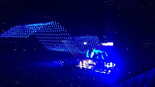 Juego de luces durante el concierto de Red Hot Chili Peppers