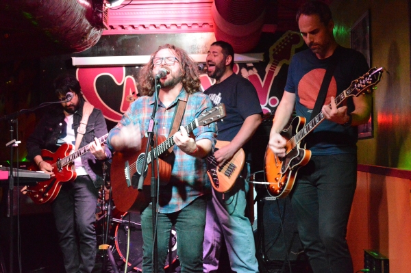 Summer Riders calentaron la noche en Madrid