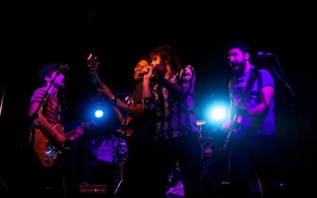 Tangerine Flavour y Yepes durante el concierto en El Café La Palma