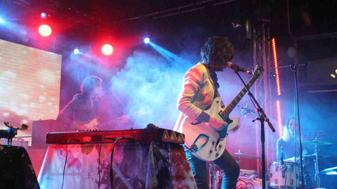 Rufus T. Firefly en el Ocho y Medio