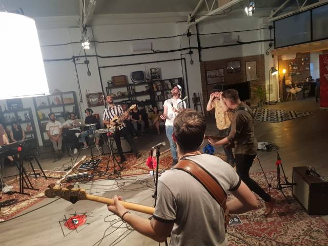 c564dd90-0913-4d55-989c-1511706213ed