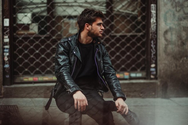 Copia de Pablo Moreno@E R E A A Z U R M E N D I 7